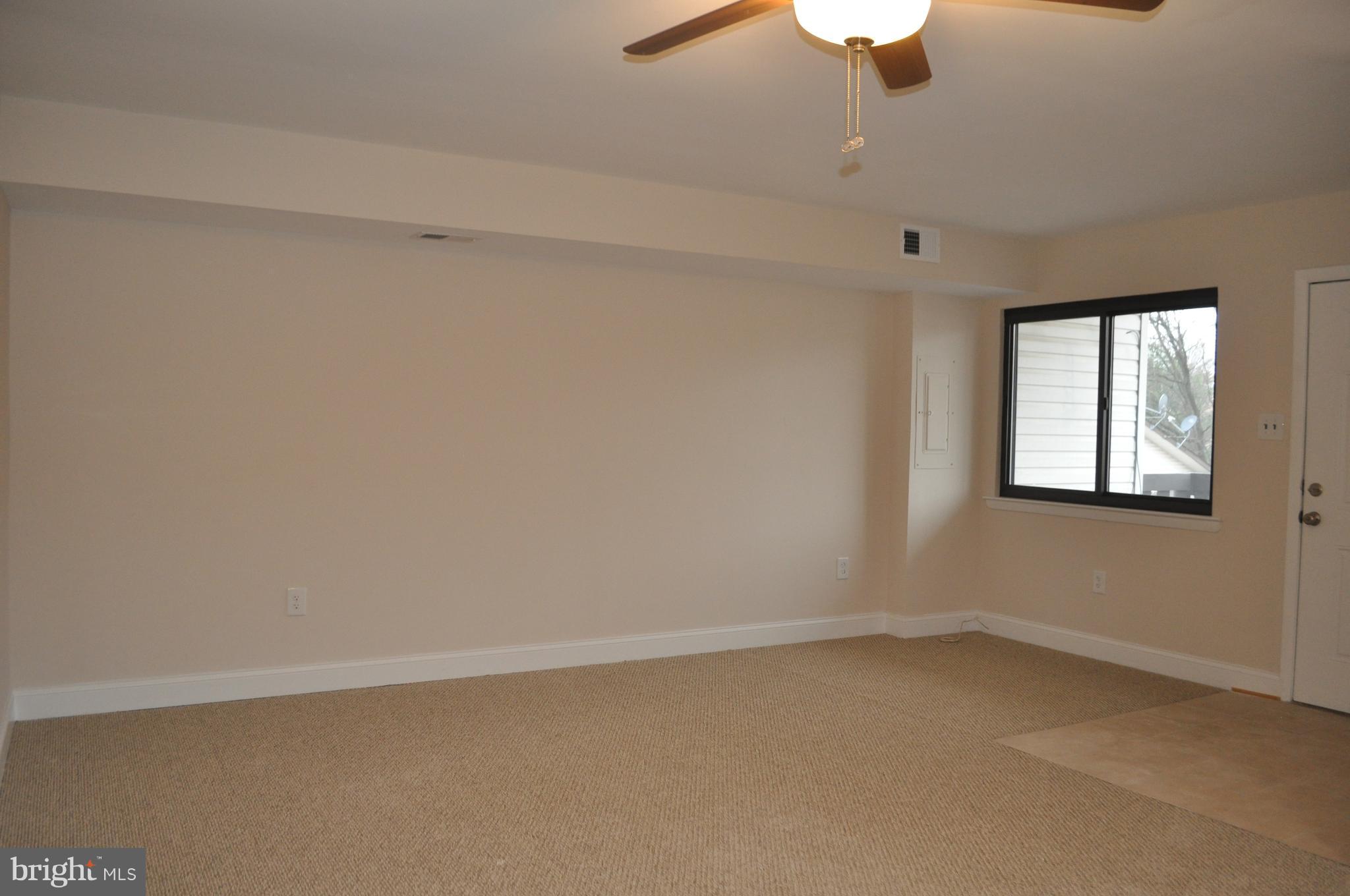 PINEWOOD MEADOWS - Residential Lease