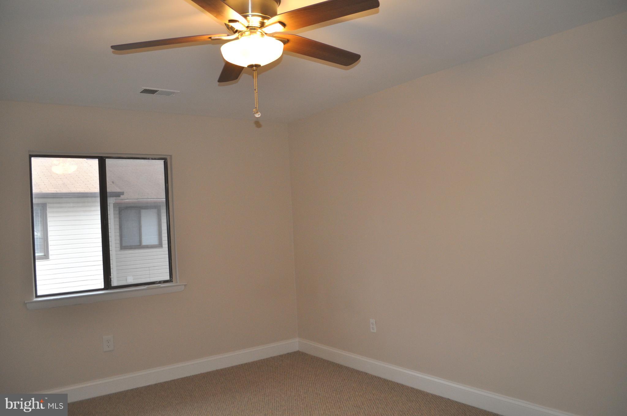 PINEWOOD MEADOWS - Residential Lease