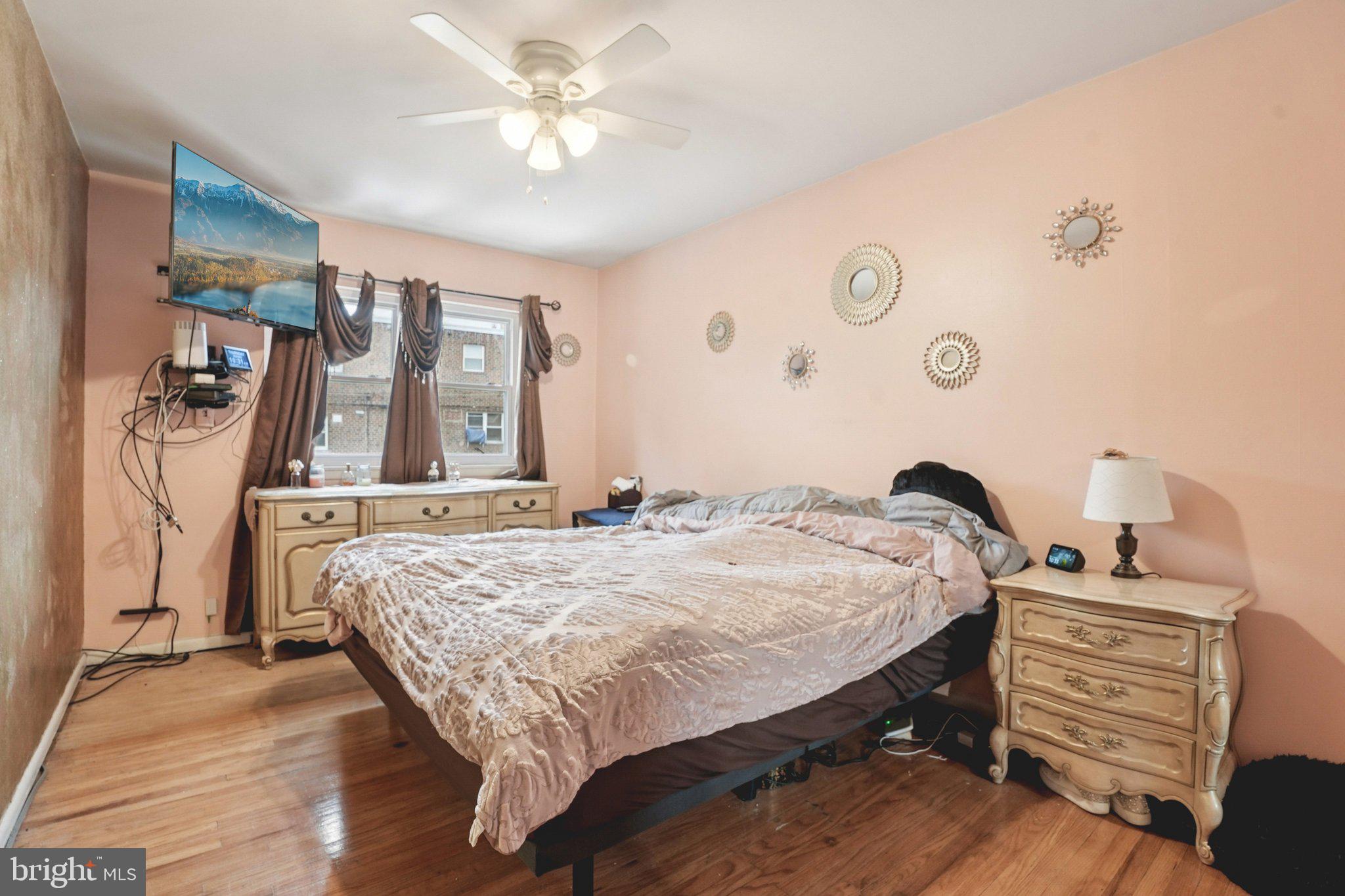 PHILADELPHIA (NORTHEAST) - Residential