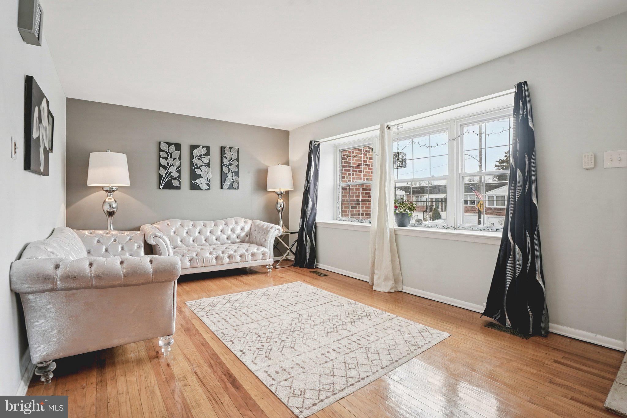 PHILADELPHIA (NORTHEAST) - Residential