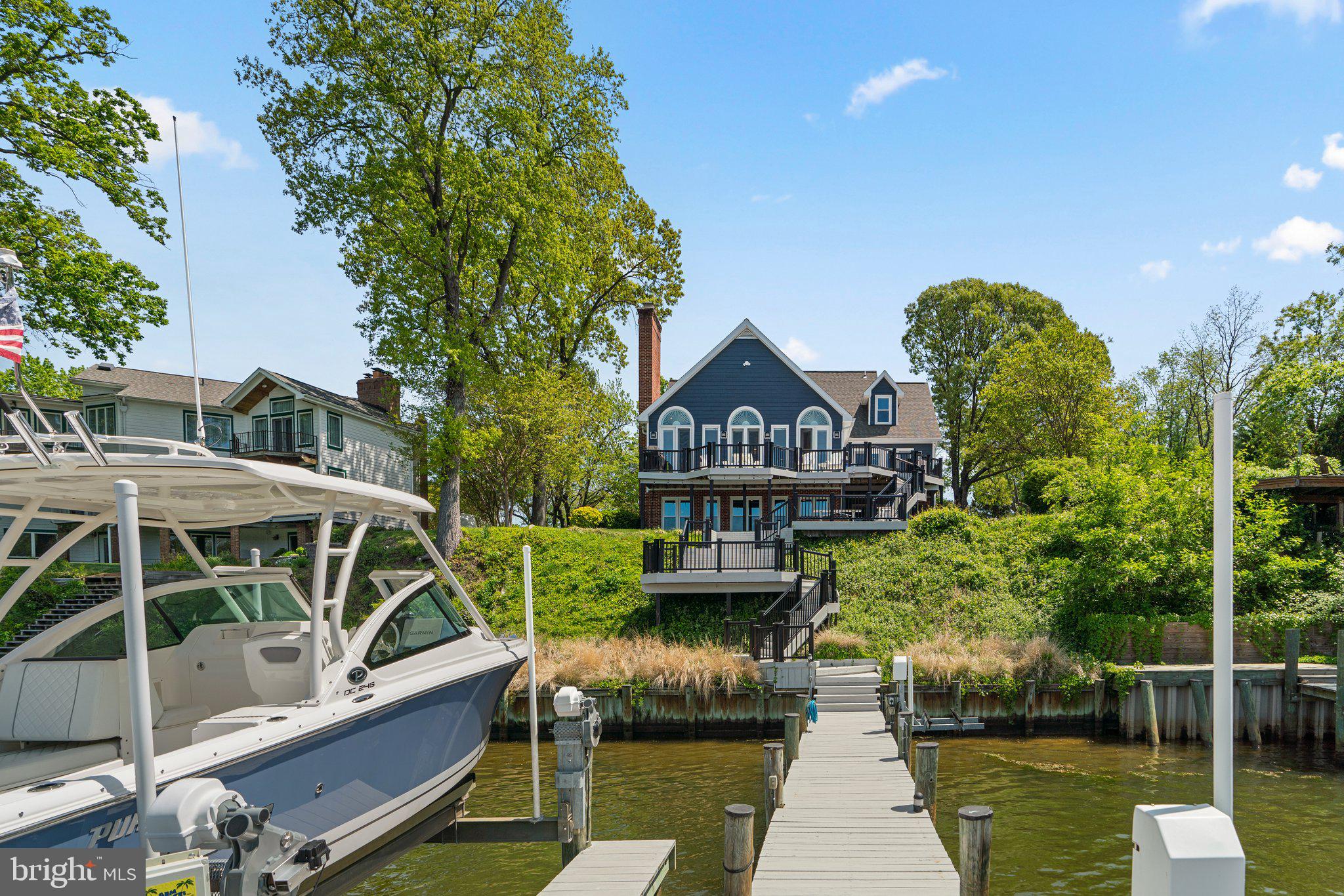 ULMSTEAD ESTATES - Residential