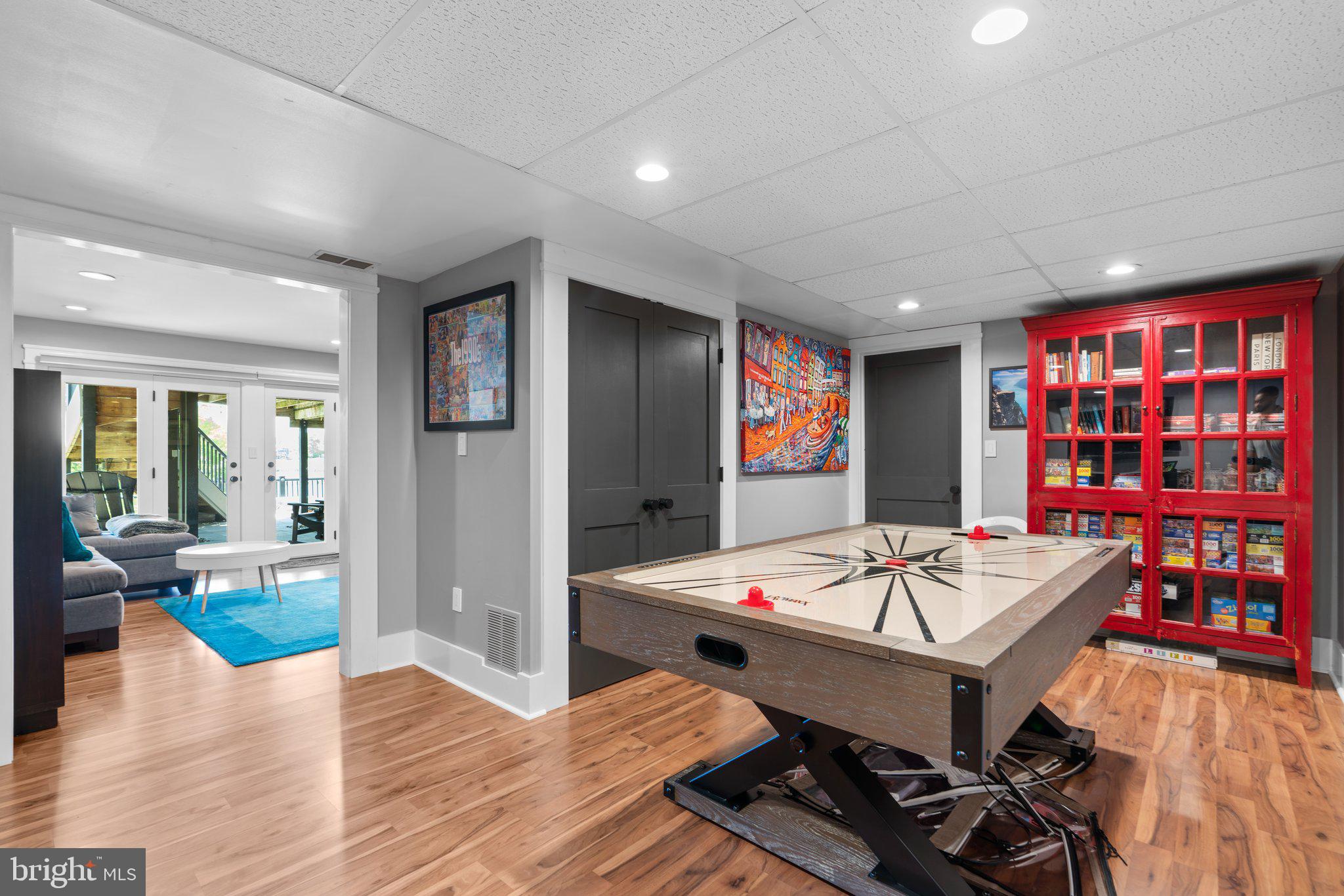 ULMSTEAD ESTATES - Residential