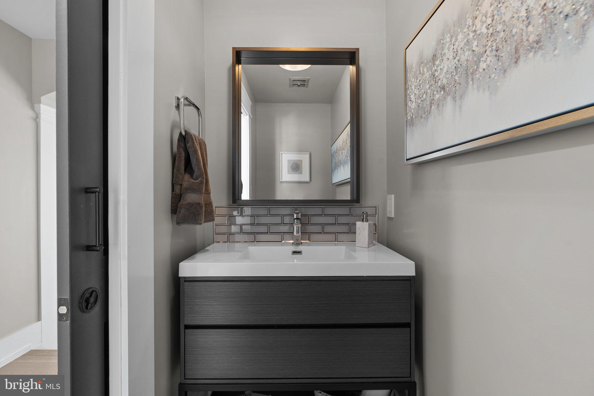 ULMSTEAD ESTATES - Residential