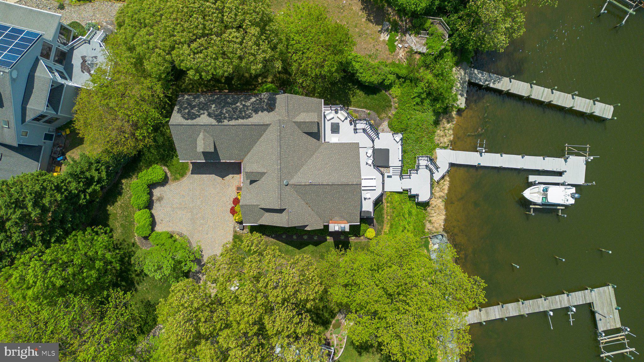 ULMSTEAD ESTATES - Residential