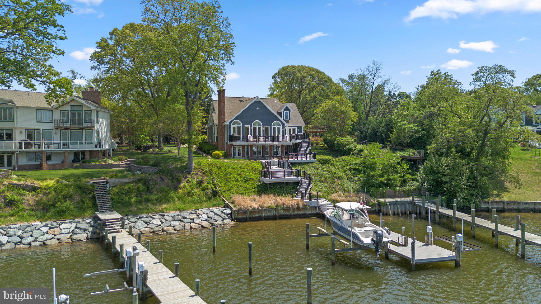 ULMSTEAD ESTATES - Residential