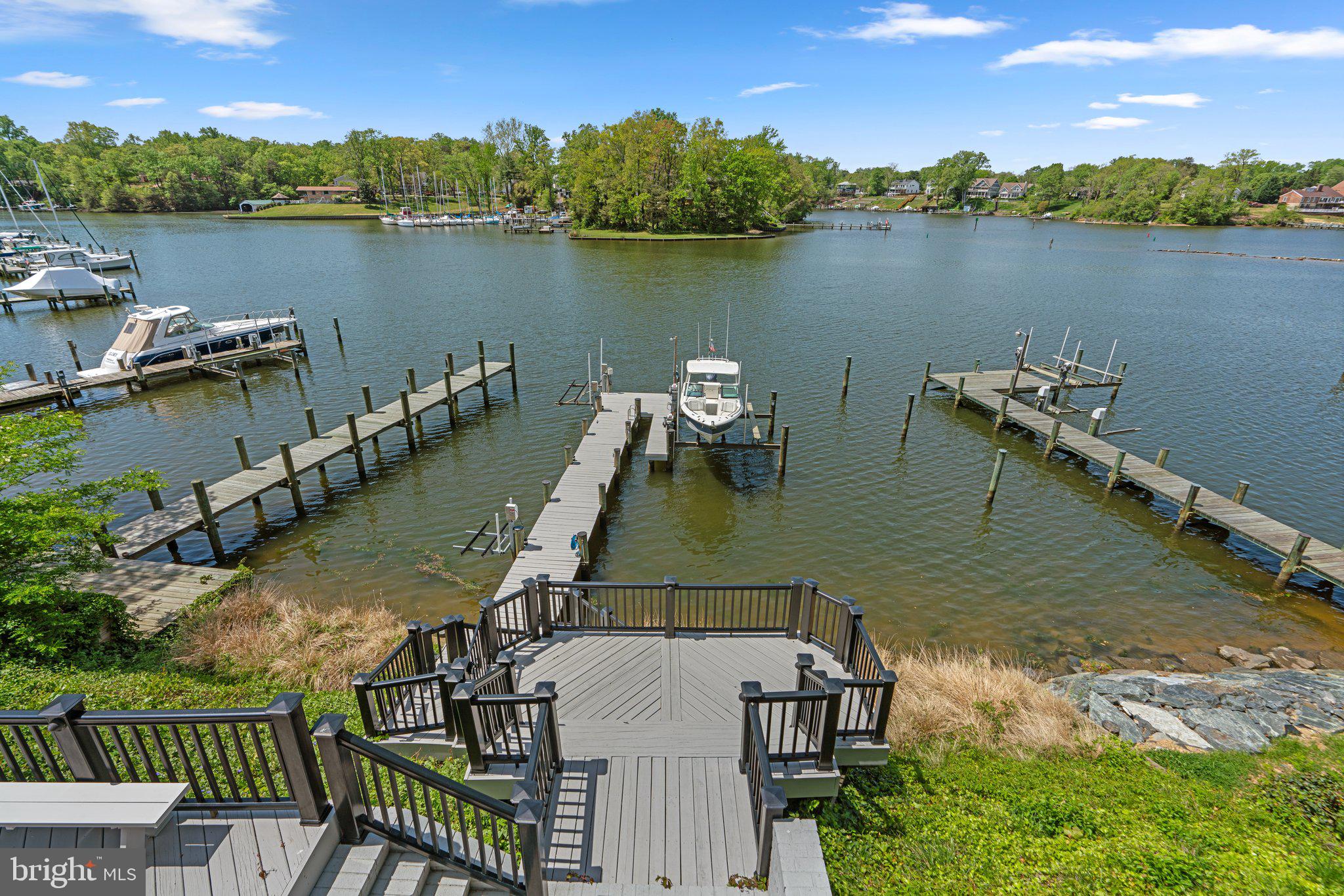 ULMSTEAD ESTATES - Residential