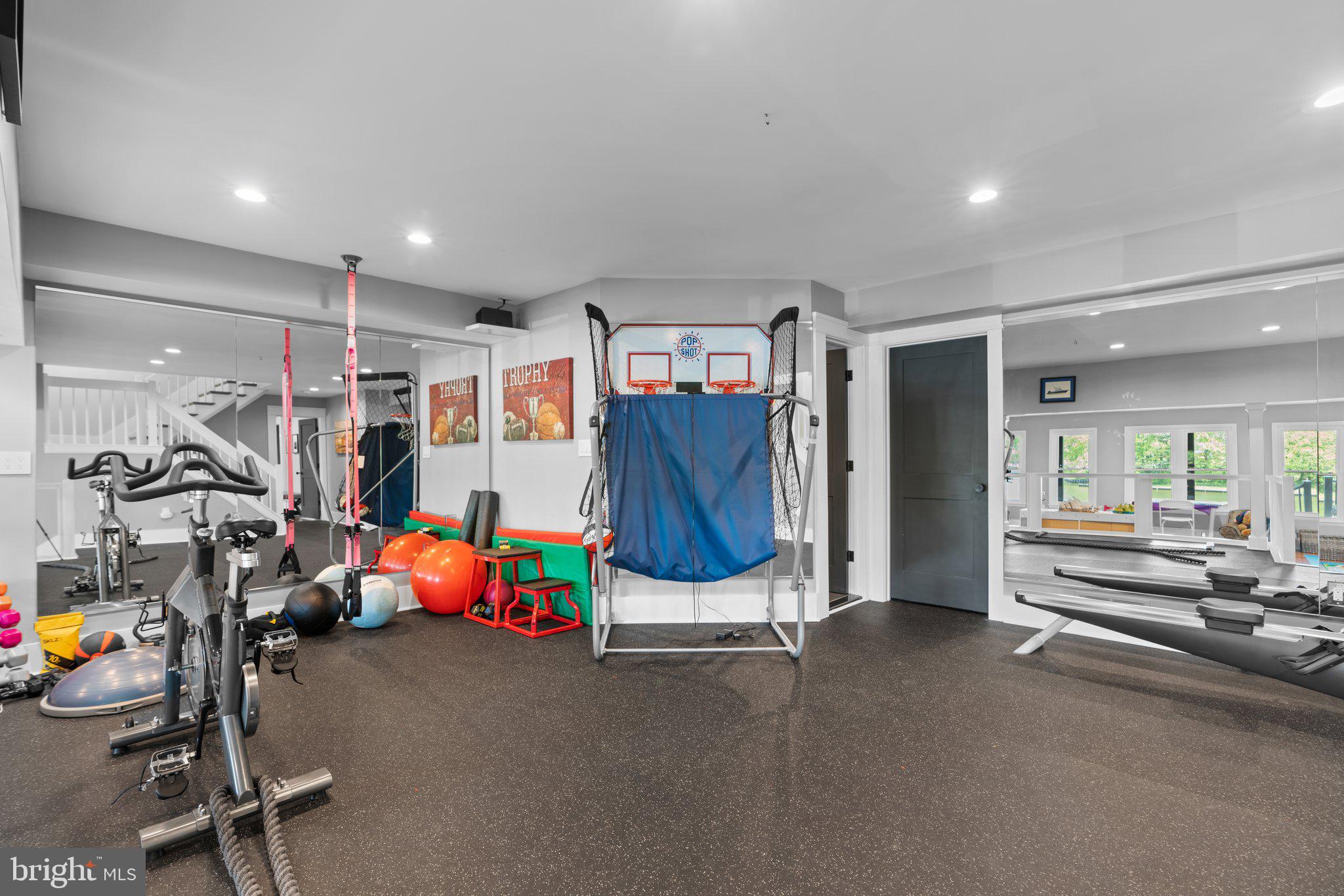 ULMSTEAD ESTATES - Residential