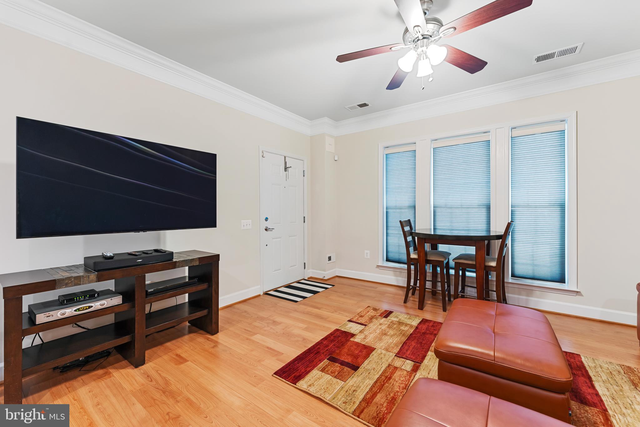 POTOMAC CLUB - Residential