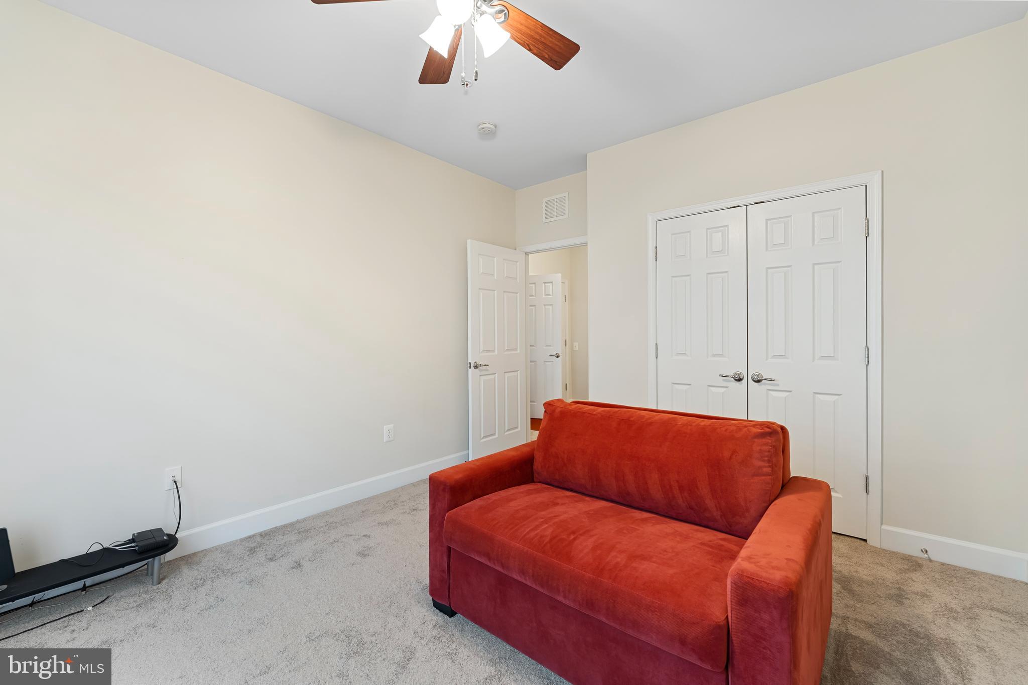 POTOMAC CLUB - Residential