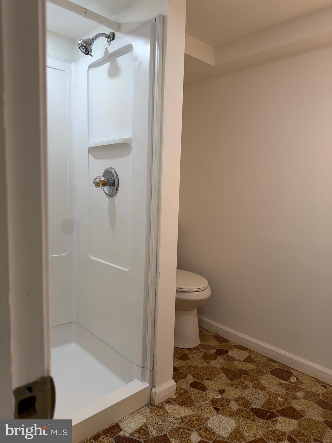 UNIVERSITY HILLS - Residential