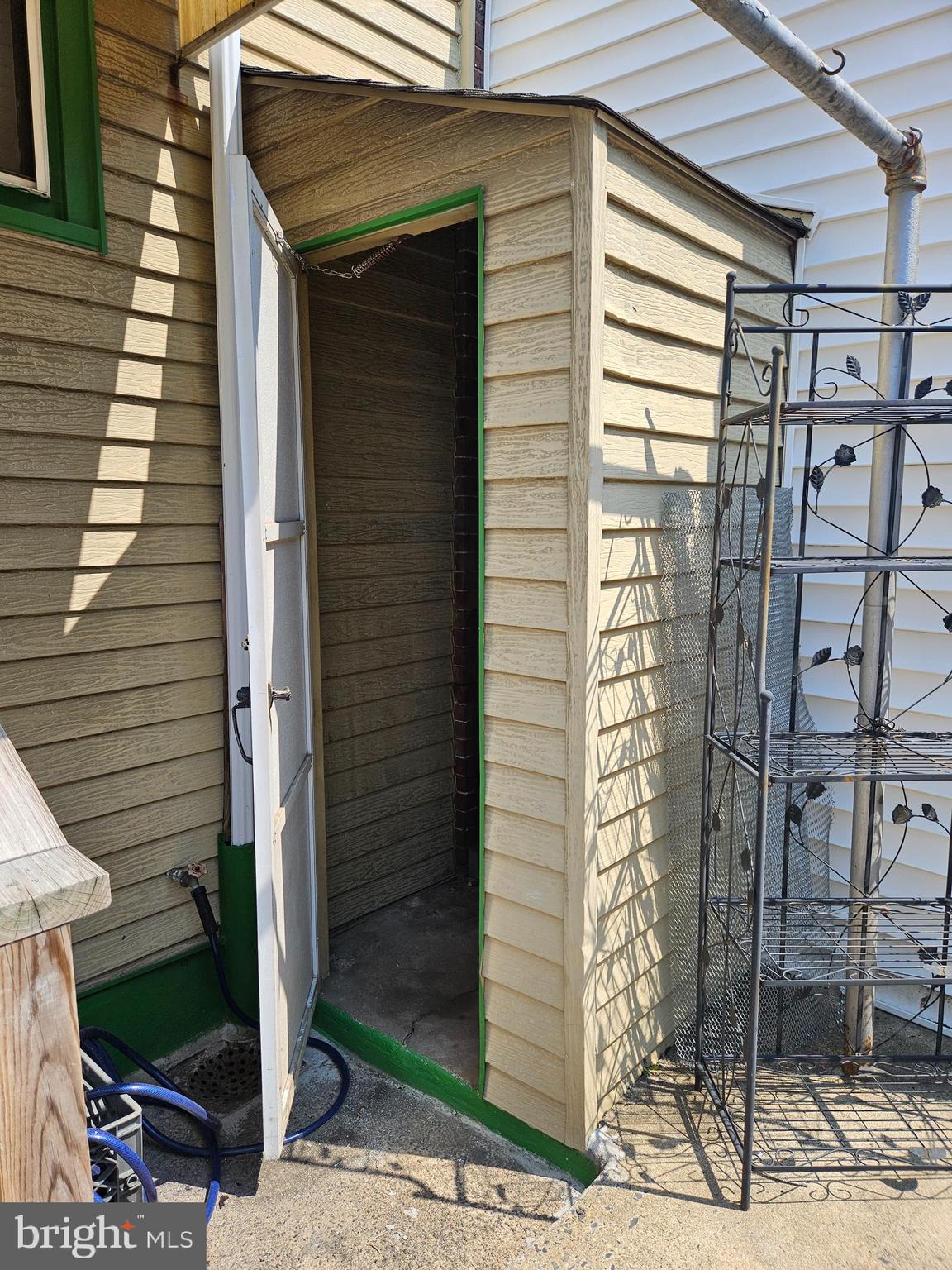 BRIDESBURG - Residential Lease