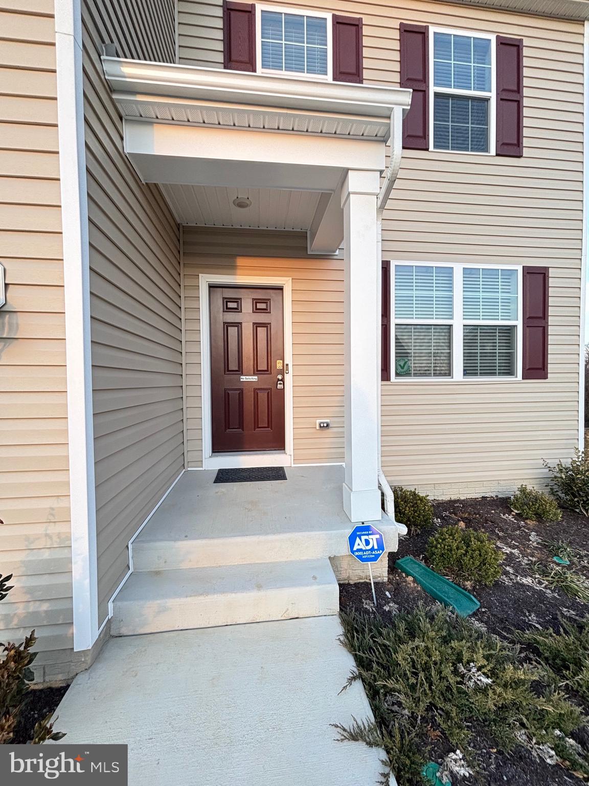 MAGNOLIA SPRINGS - Residential Lease