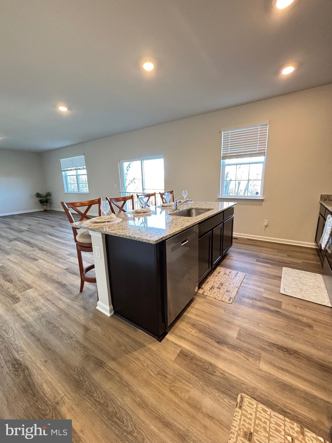 MAGNOLIA SPRINGS - Residential Lease