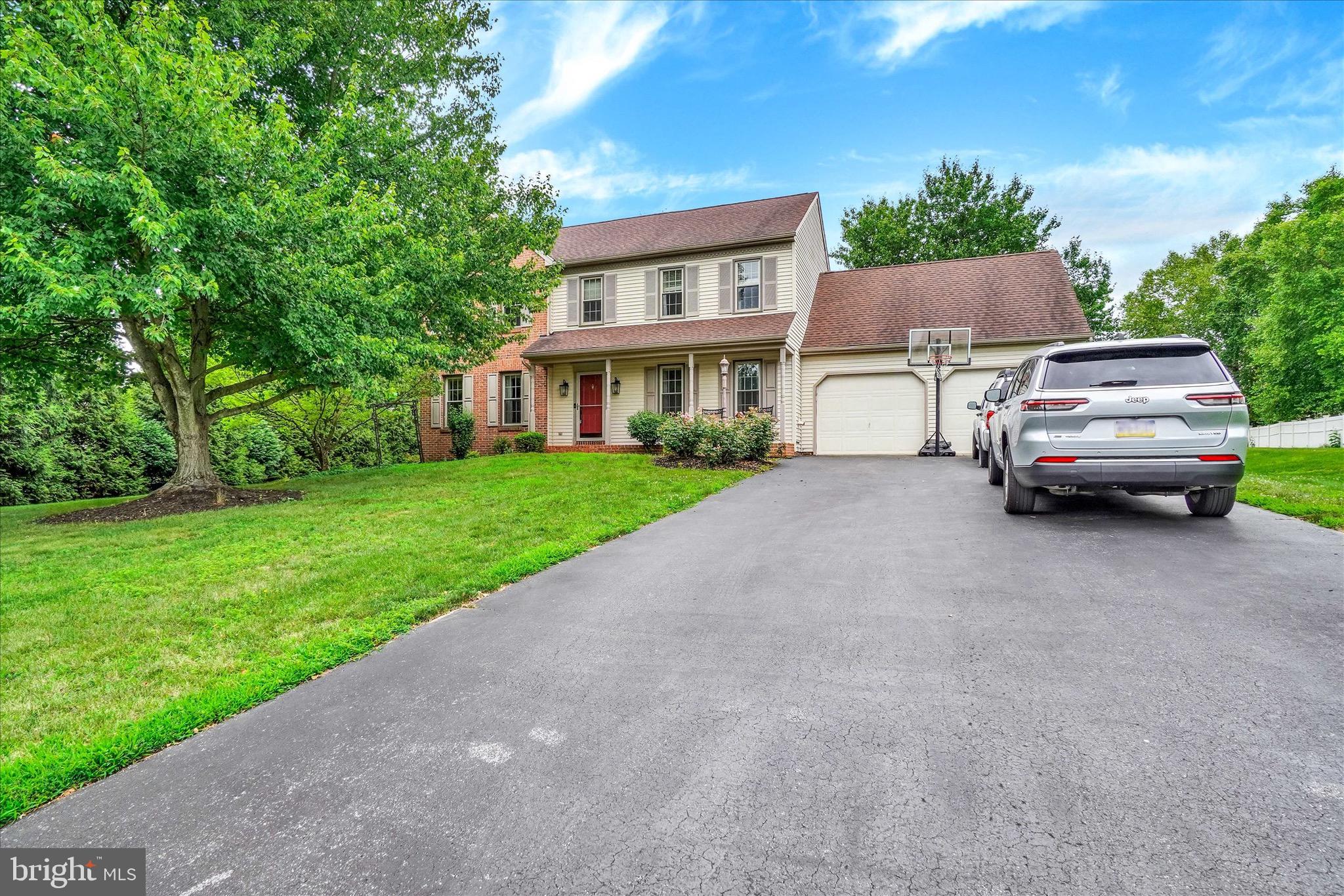 1220 FUTURITY DRIVE
