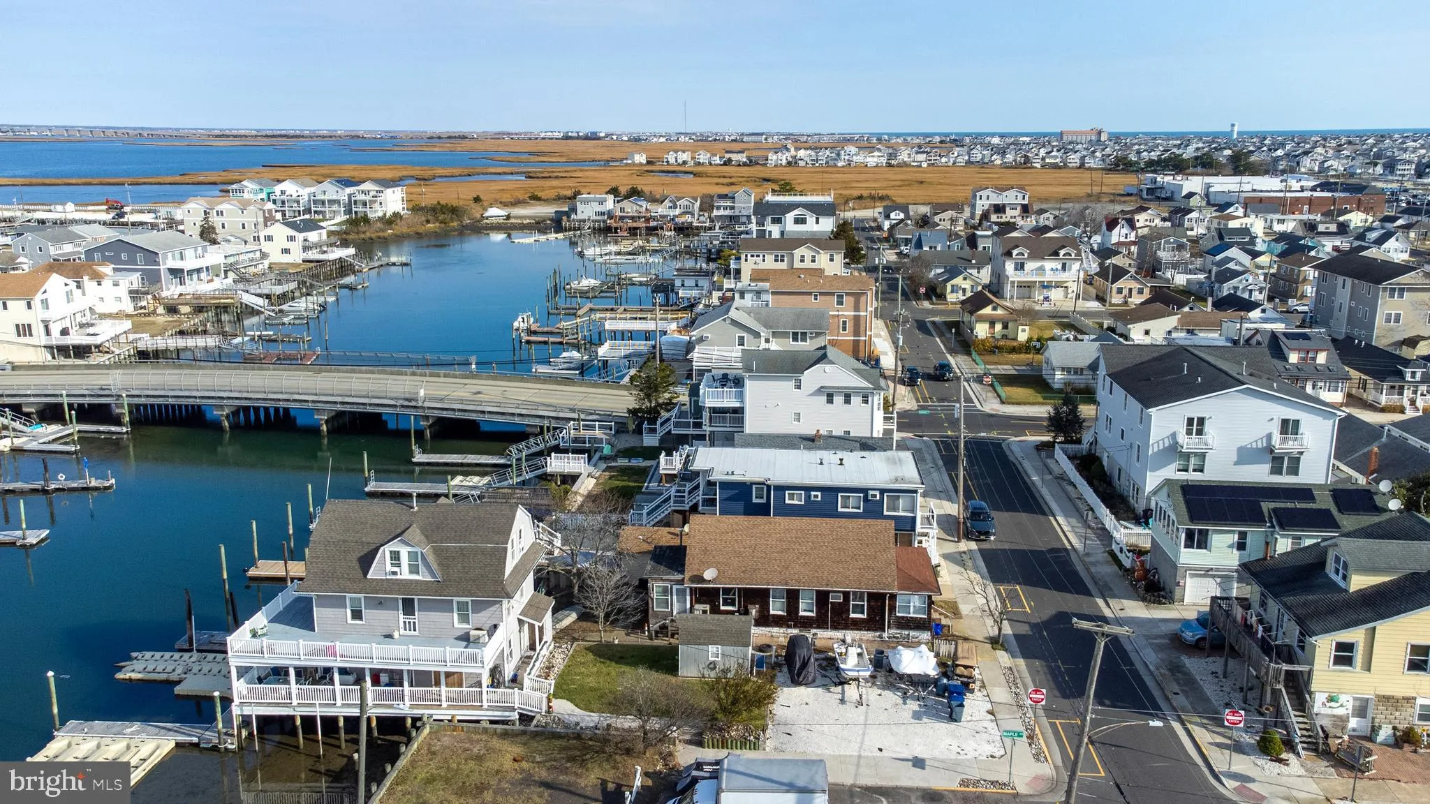 Wildwood, New Jersey 08260, United States, 4 Bedrooms Bedrooms, ,3 BathroomsBathrooms,Residential,Coming Soon,242349