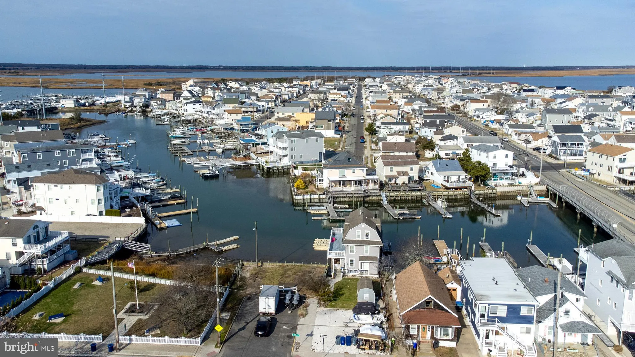 Wildwood, New Jersey 08260, United States, 4 Bedrooms Bedrooms, ,3 BathroomsBathrooms,Residential,Coming Soon,242349