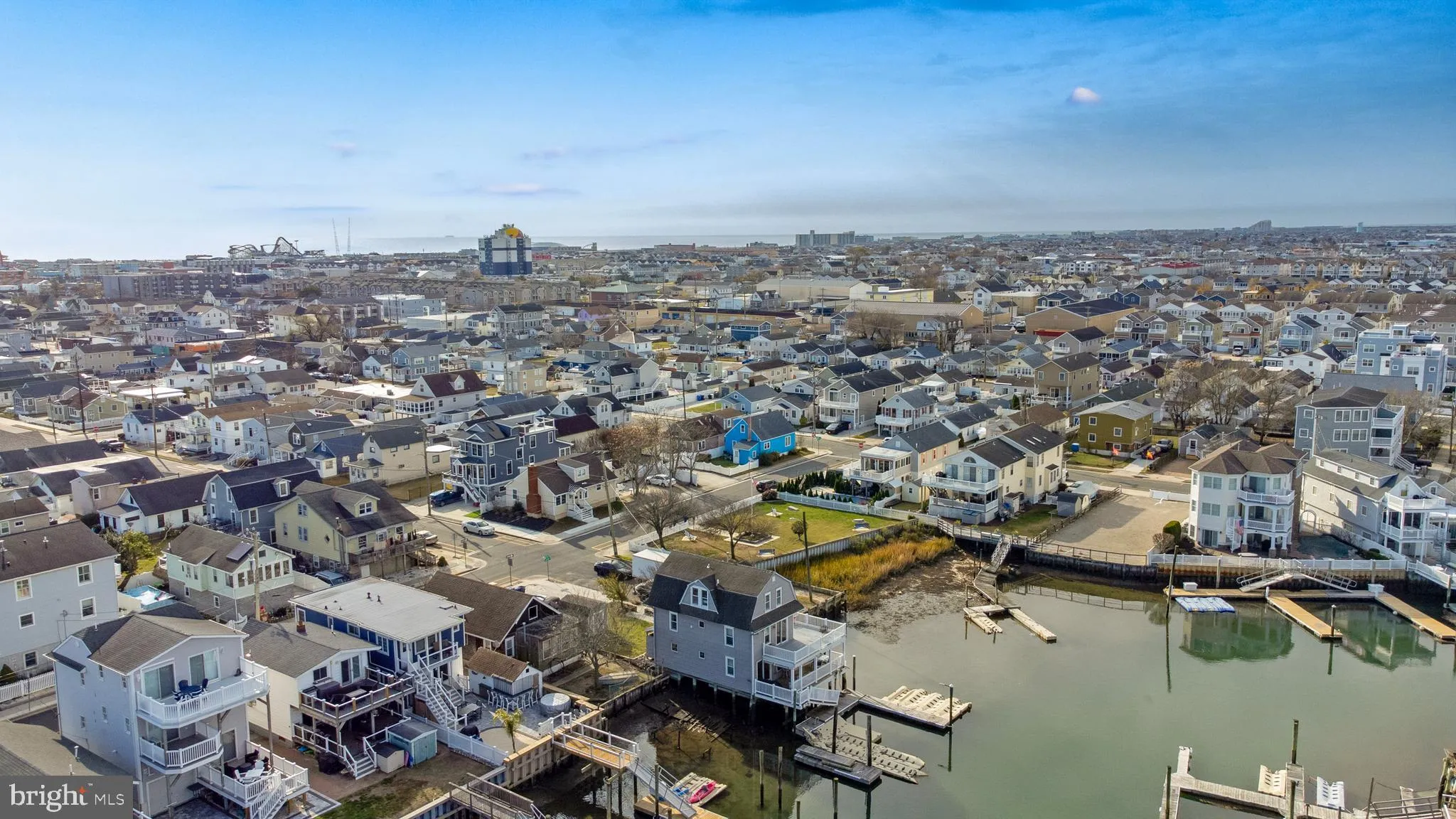Wildwood, New Jersey 08260, United States, 4 Bedrooms Bedrooms, ,3 BathroomsBathrooms,Residential,Coming Soon,242349