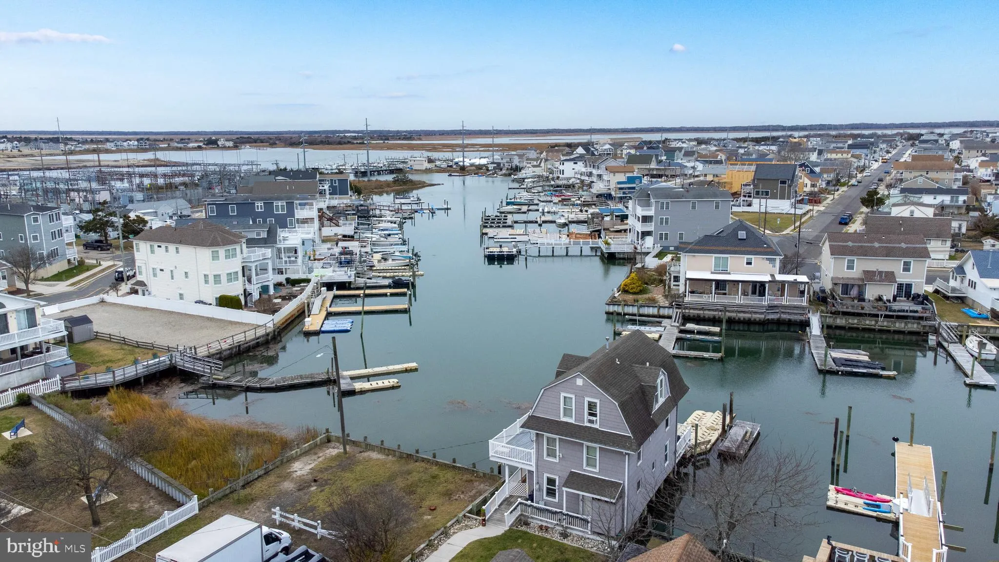 Wildwood, New Jersey 08260, United States, 4 Bedrooms Bedrooms, ,3 BathroomsBathrooms,Residential,Coming Soon,242349