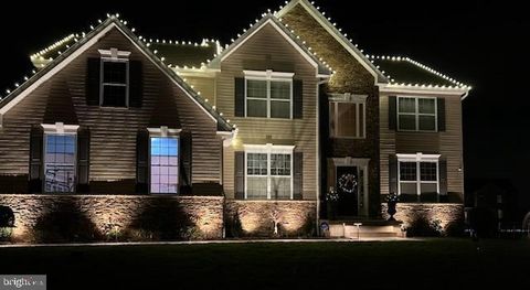 207 MARIA ELENA DRIVE MULLICA HILL NJ 08062