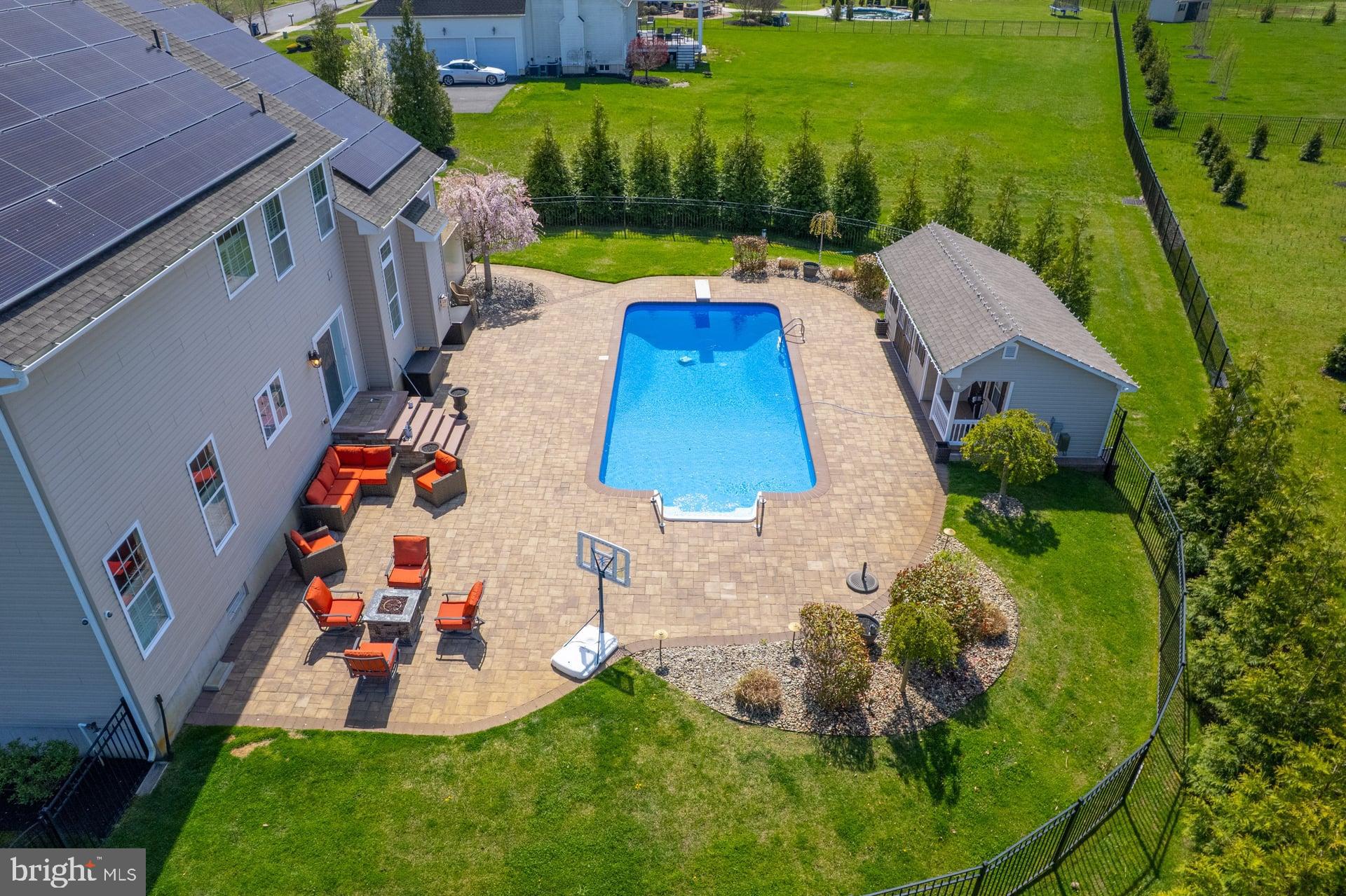 207 MARIA ELENA DRIVE