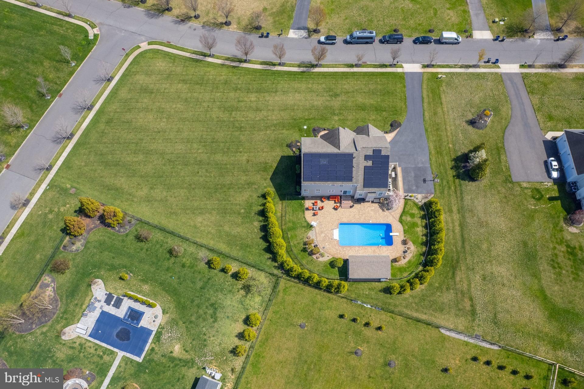 207 MARIA ELENA DRIVE