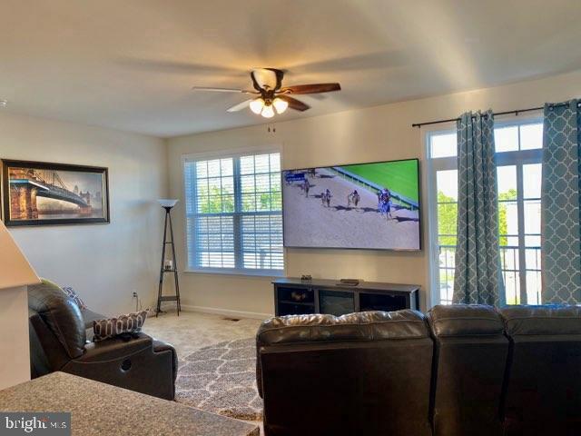 COWAN CROSSING - Residential Lease