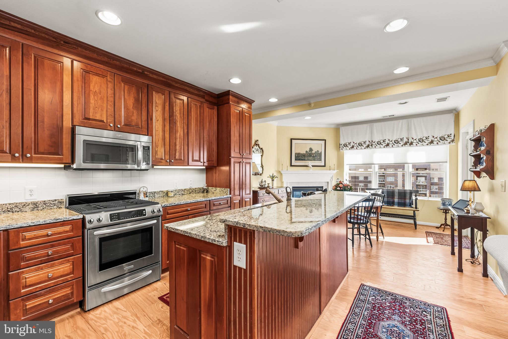 ROUNDWOOD RIDGE - Residential