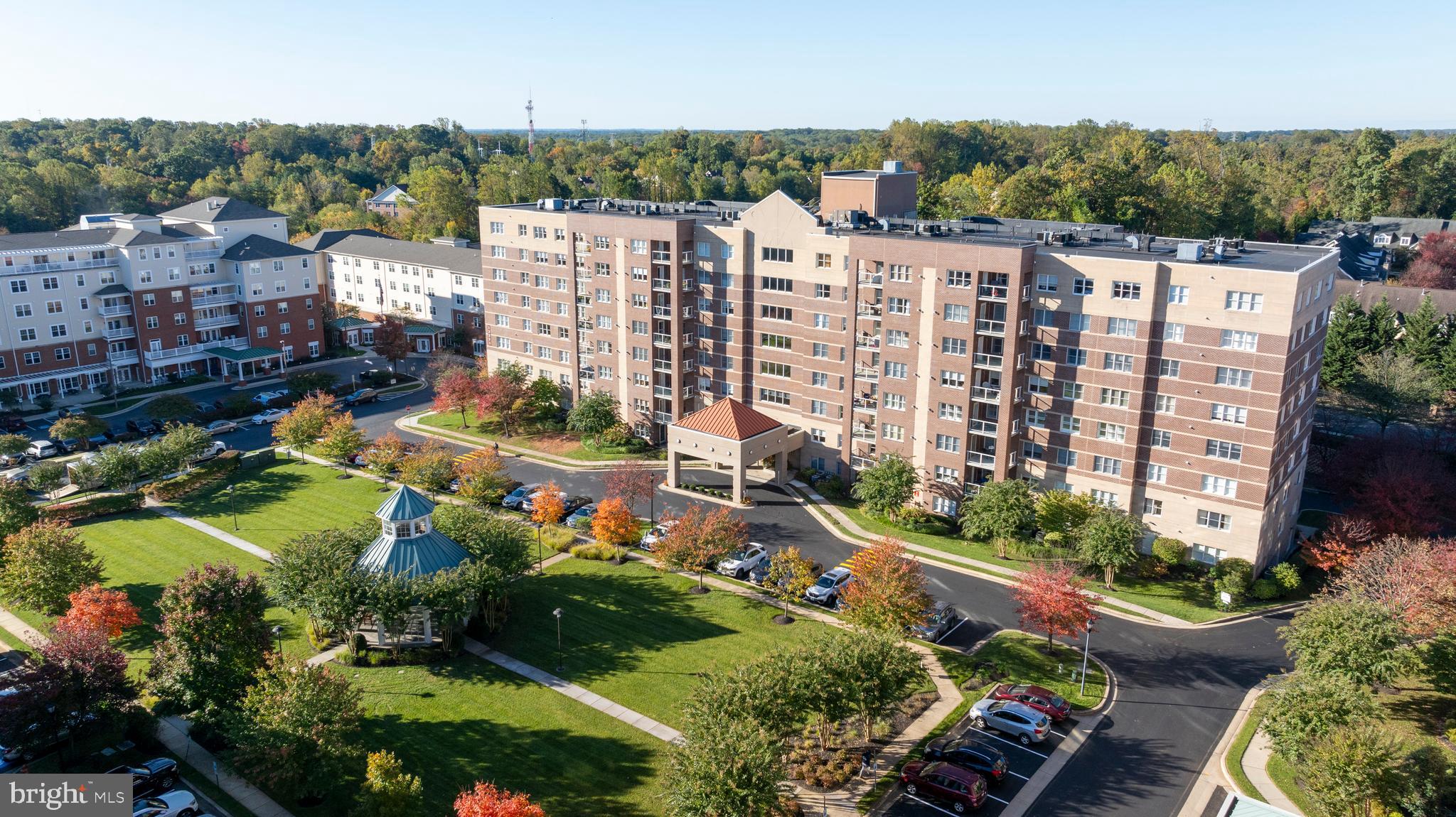 ROUNDWOOD RIDGE - Residential