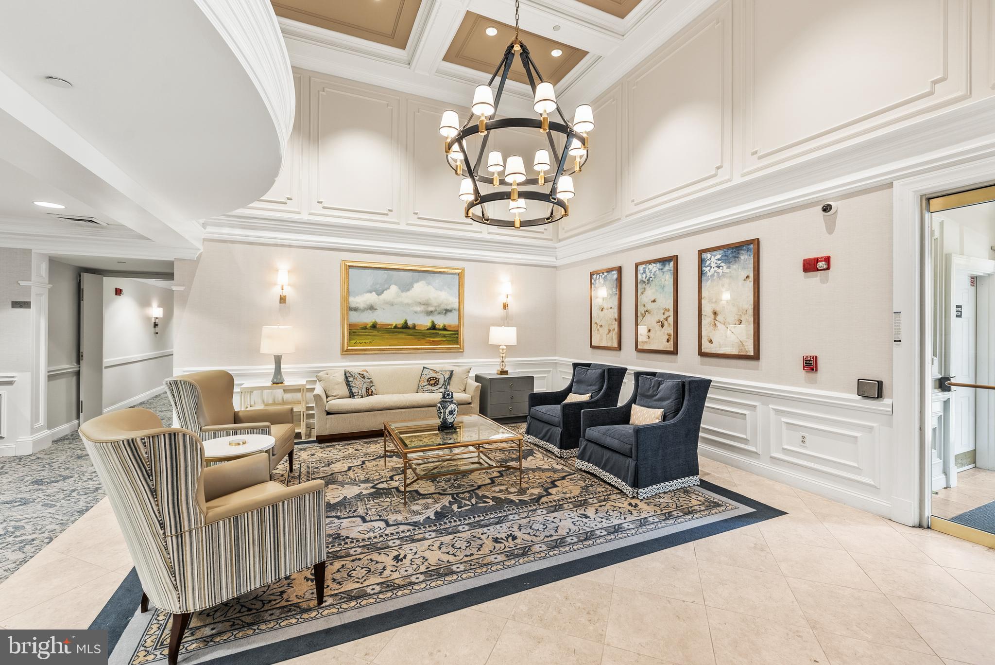 ROUNDWOOD RIDGE - Residential