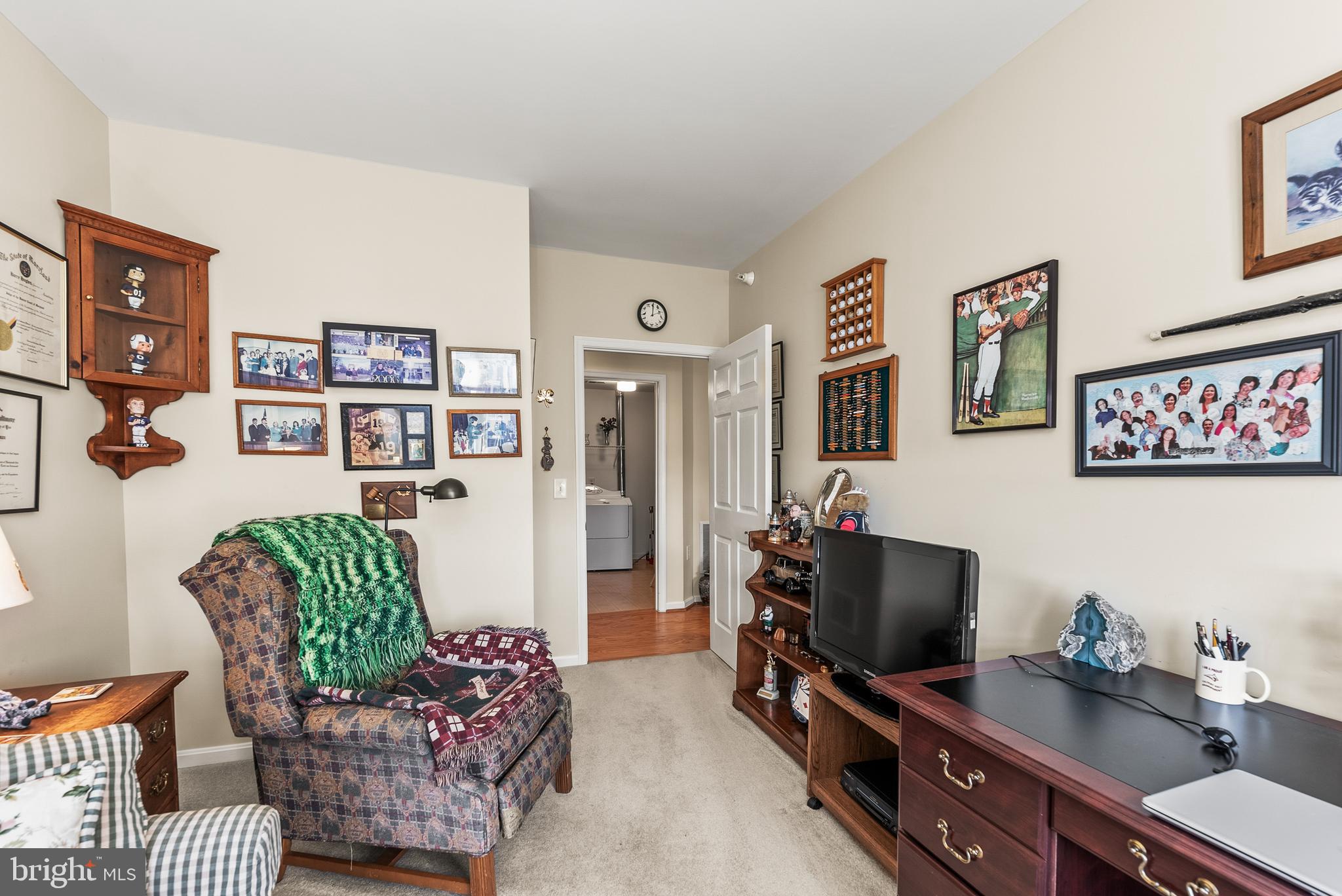 ROUNDWOOD RIDGE - Residential