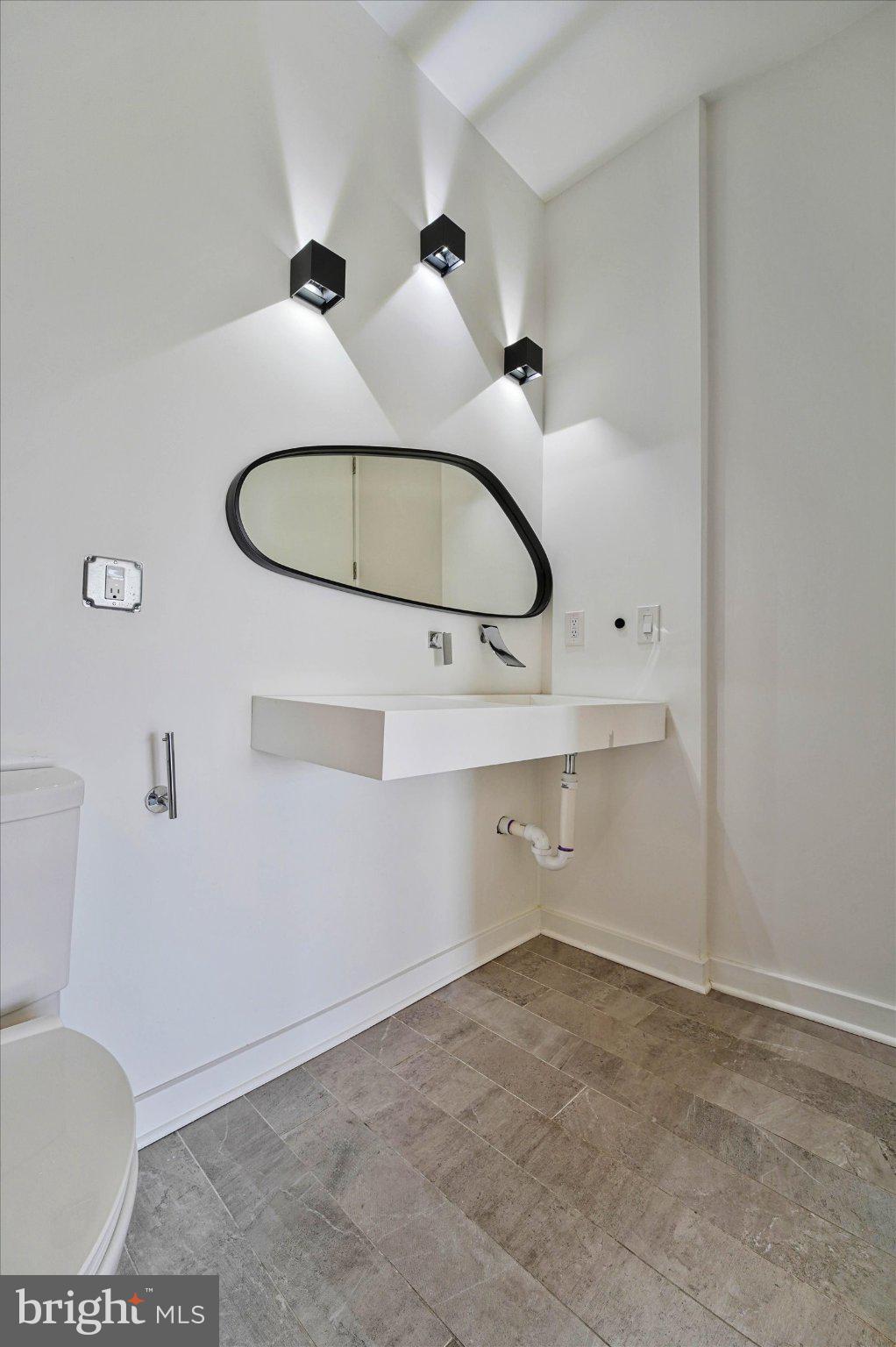 RIVER CLUB - Residential