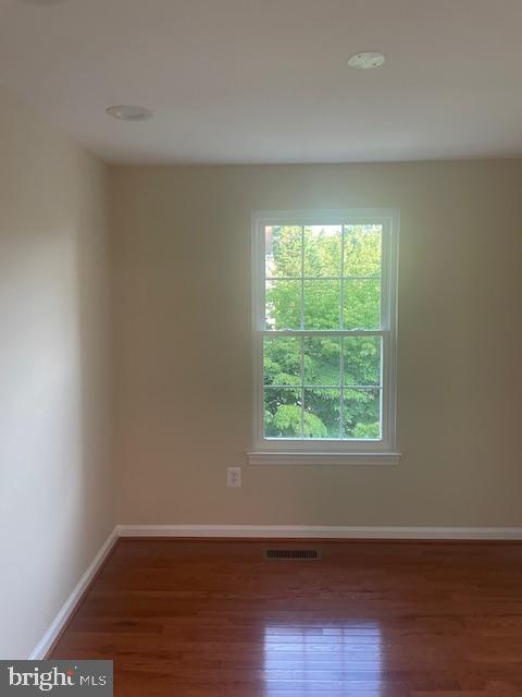 LONGMEAD - Residential