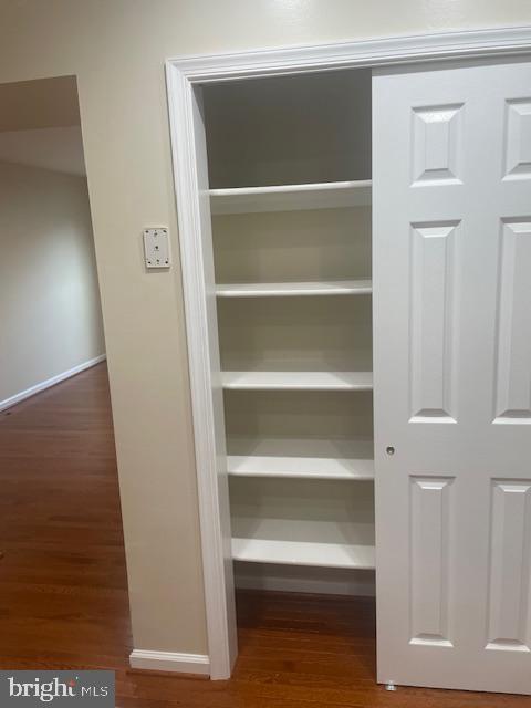 LONGMEAD - Residential