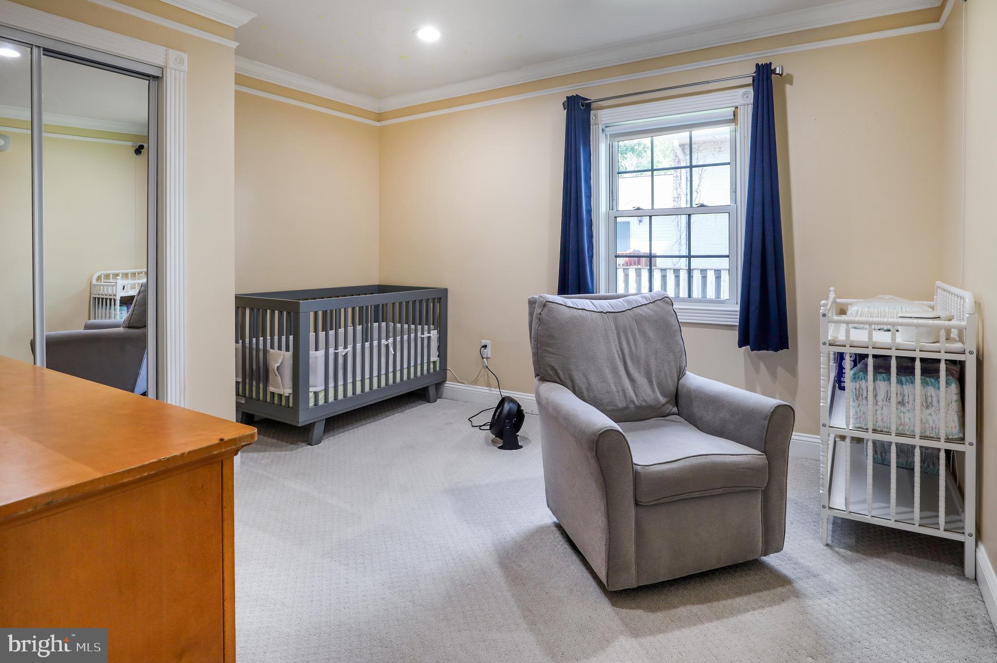 NORTH SPRINGFIELD - Residential