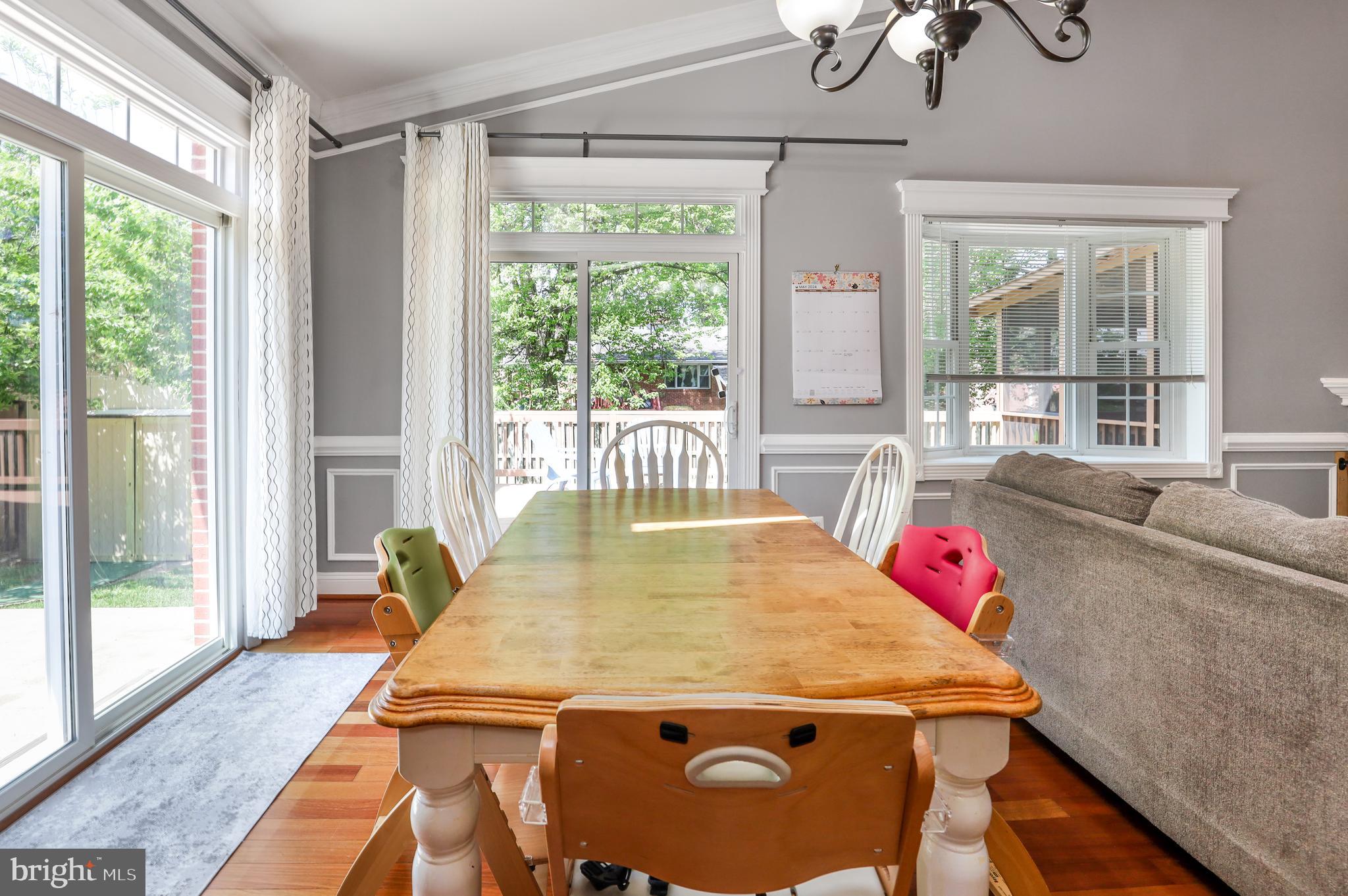 NORTH SPRINGFIELD - Residential