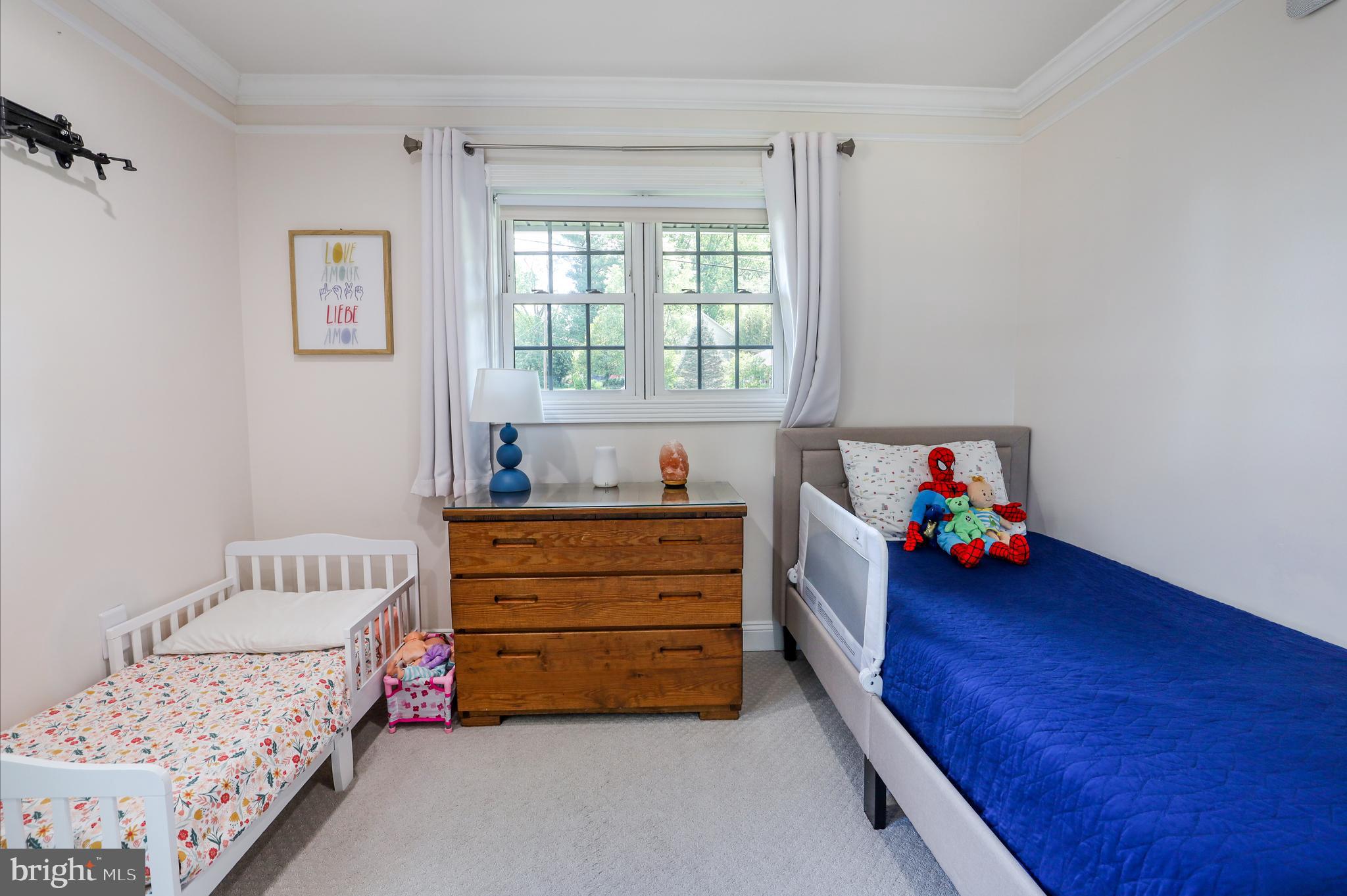 NORTH SPRINGFIELD - Residential