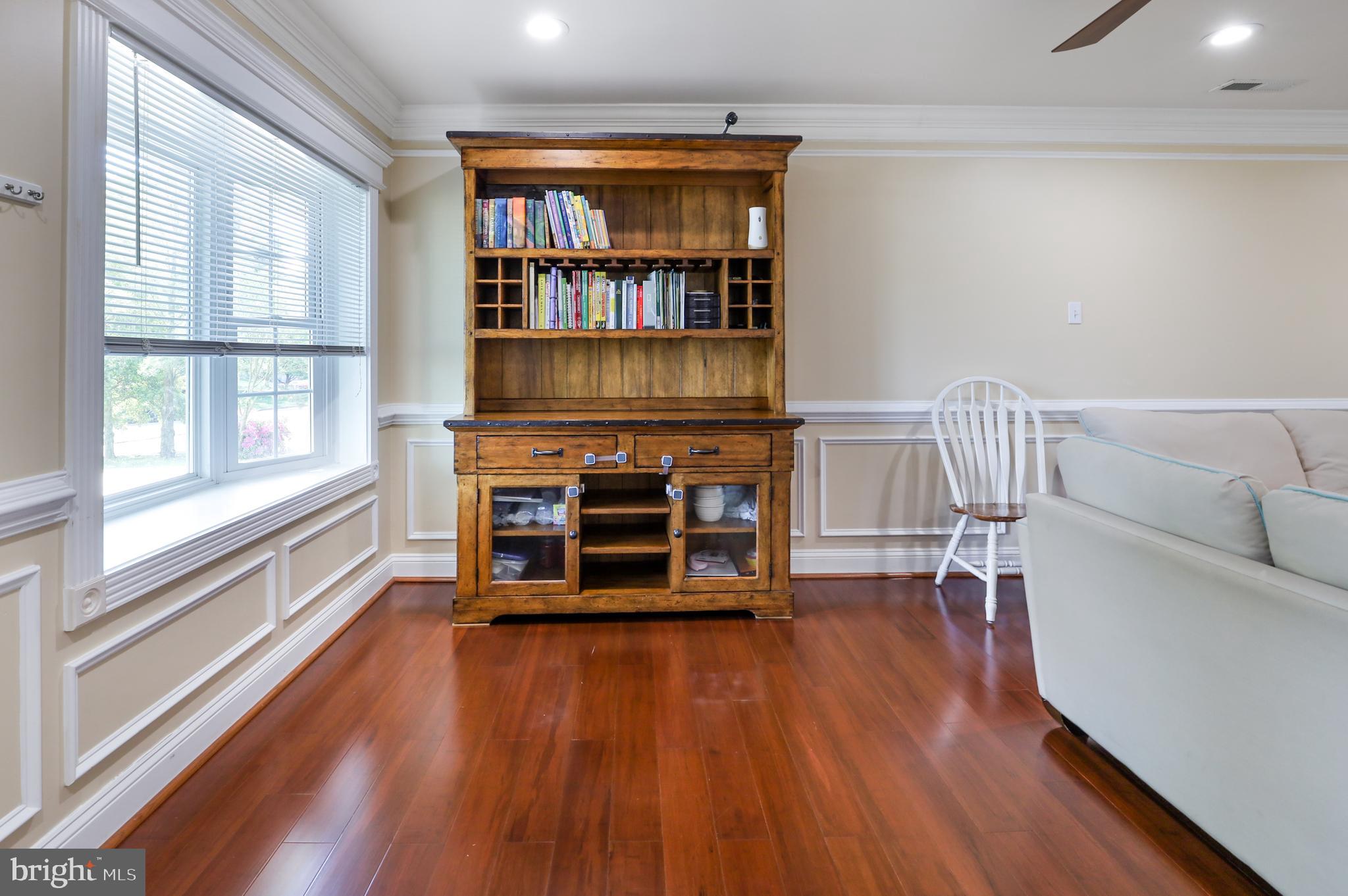 NORTH SPRINGFIELD - Residential