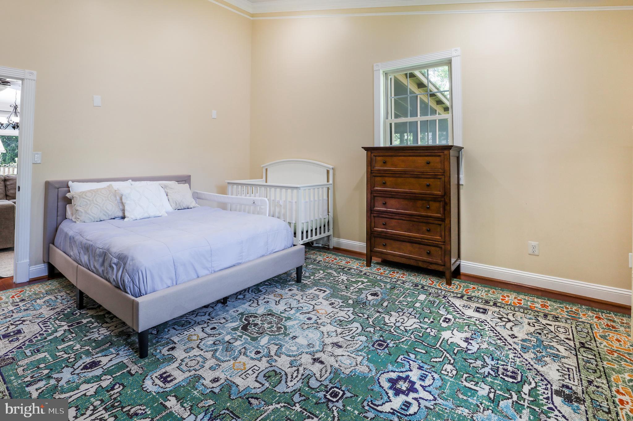 NORTH SPRINGFIELD - Residential