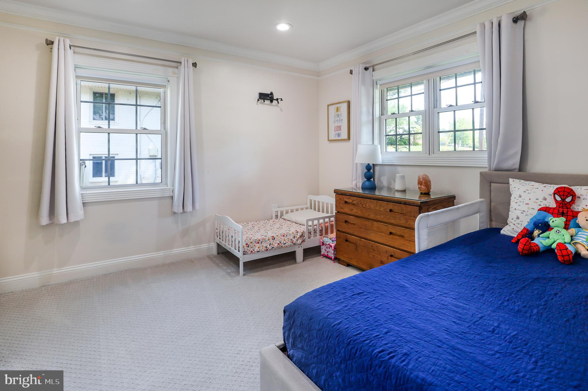 NORTH SPRINGFIELD - Residential