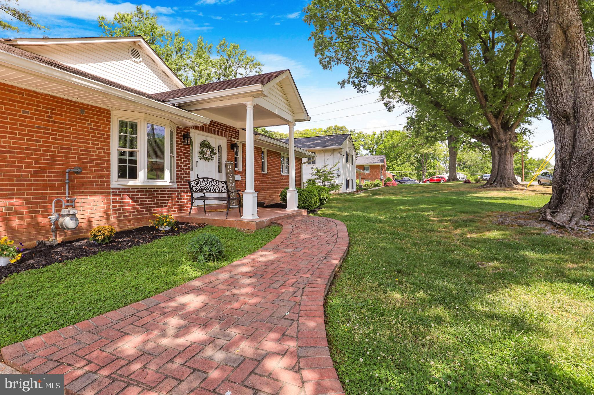 NORTH SPRINGFIELD - Residential