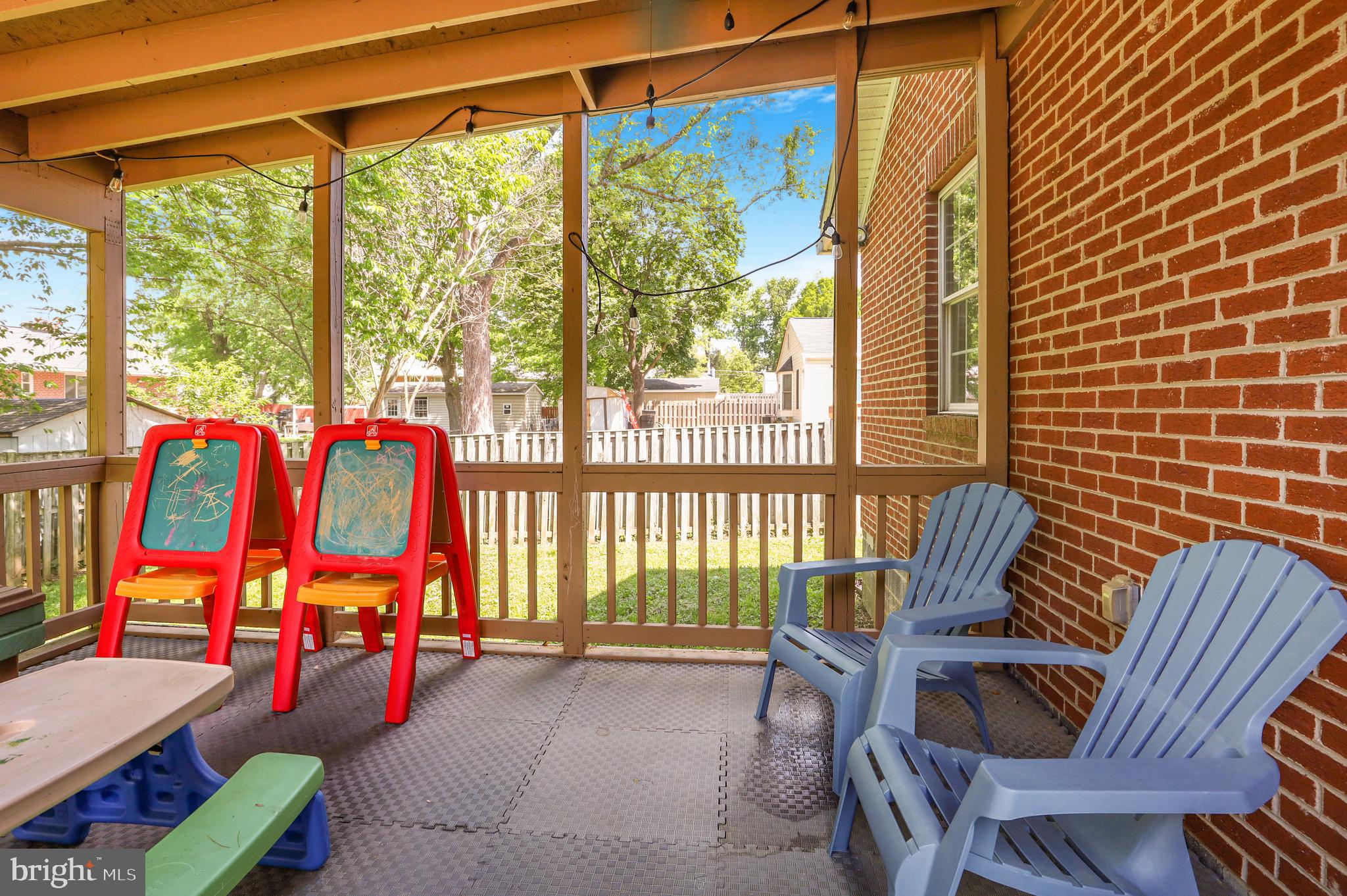 NORTH SPRINGFIELD - Residential