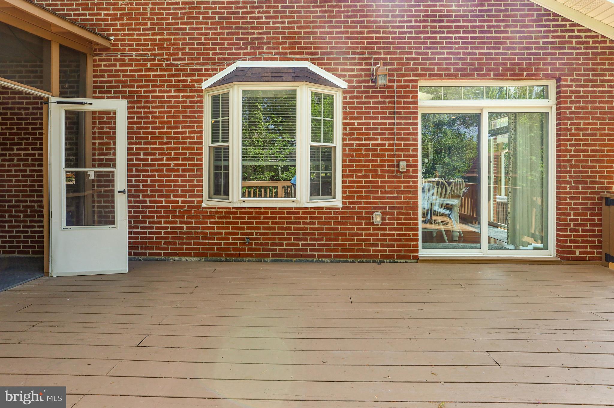 NORTH SPRINGFIELD - Residential