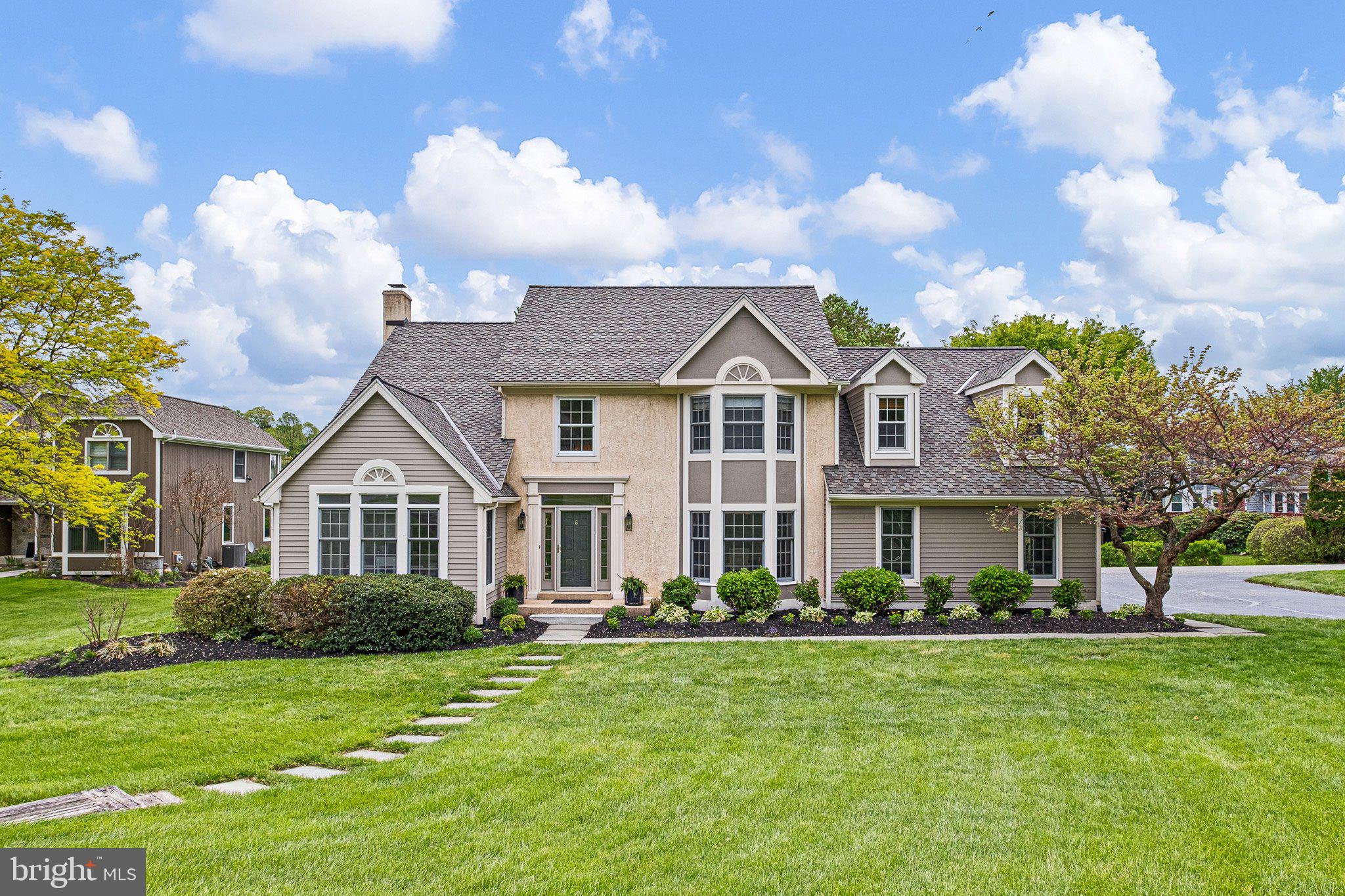 SOMERSET LAKE - Residential