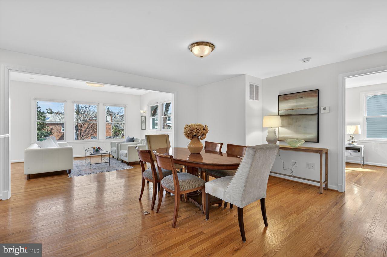 MADISON MANOR - Residential