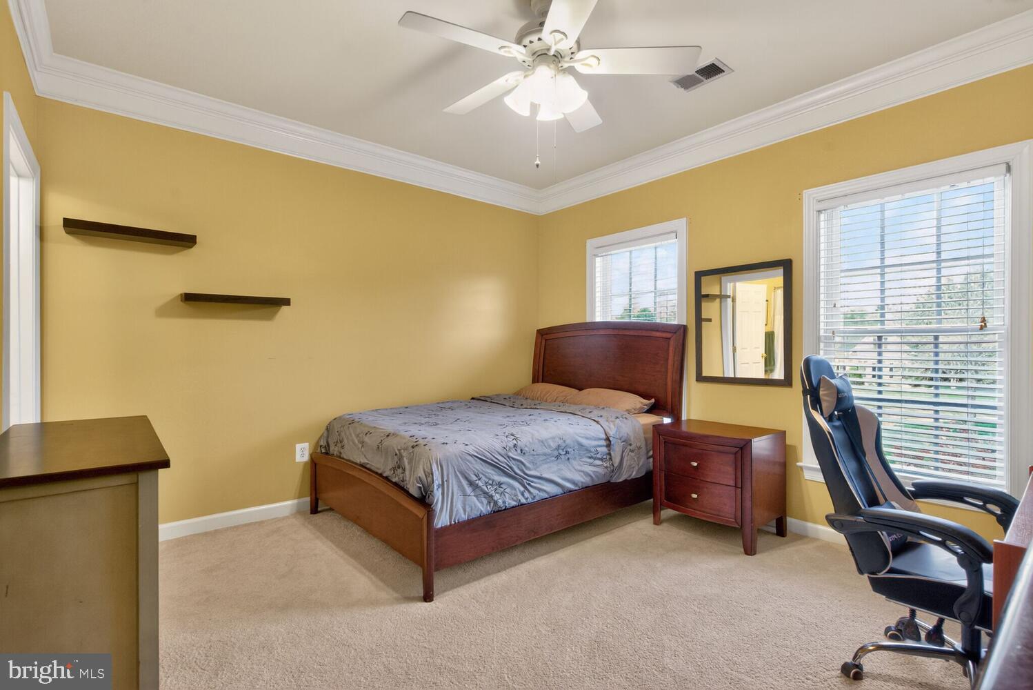 HAMPSHIRE GREENS - Residential