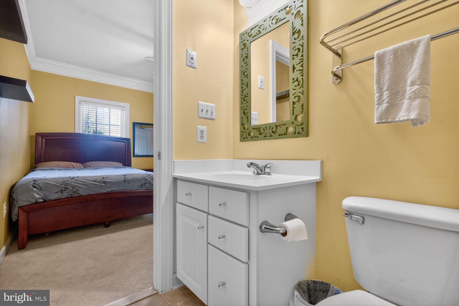 HAMPSHIRE GREENS - Residential