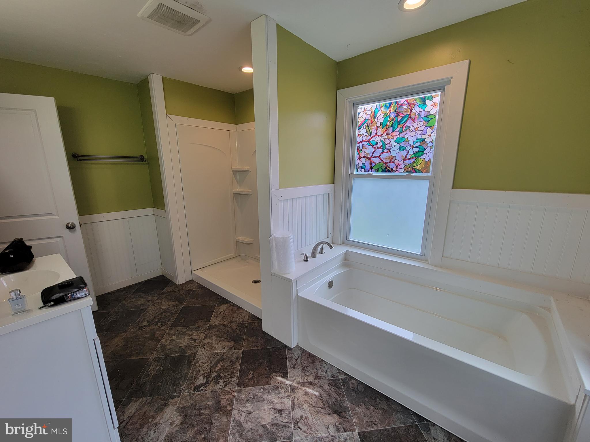 SAGINAW - Residential Lease