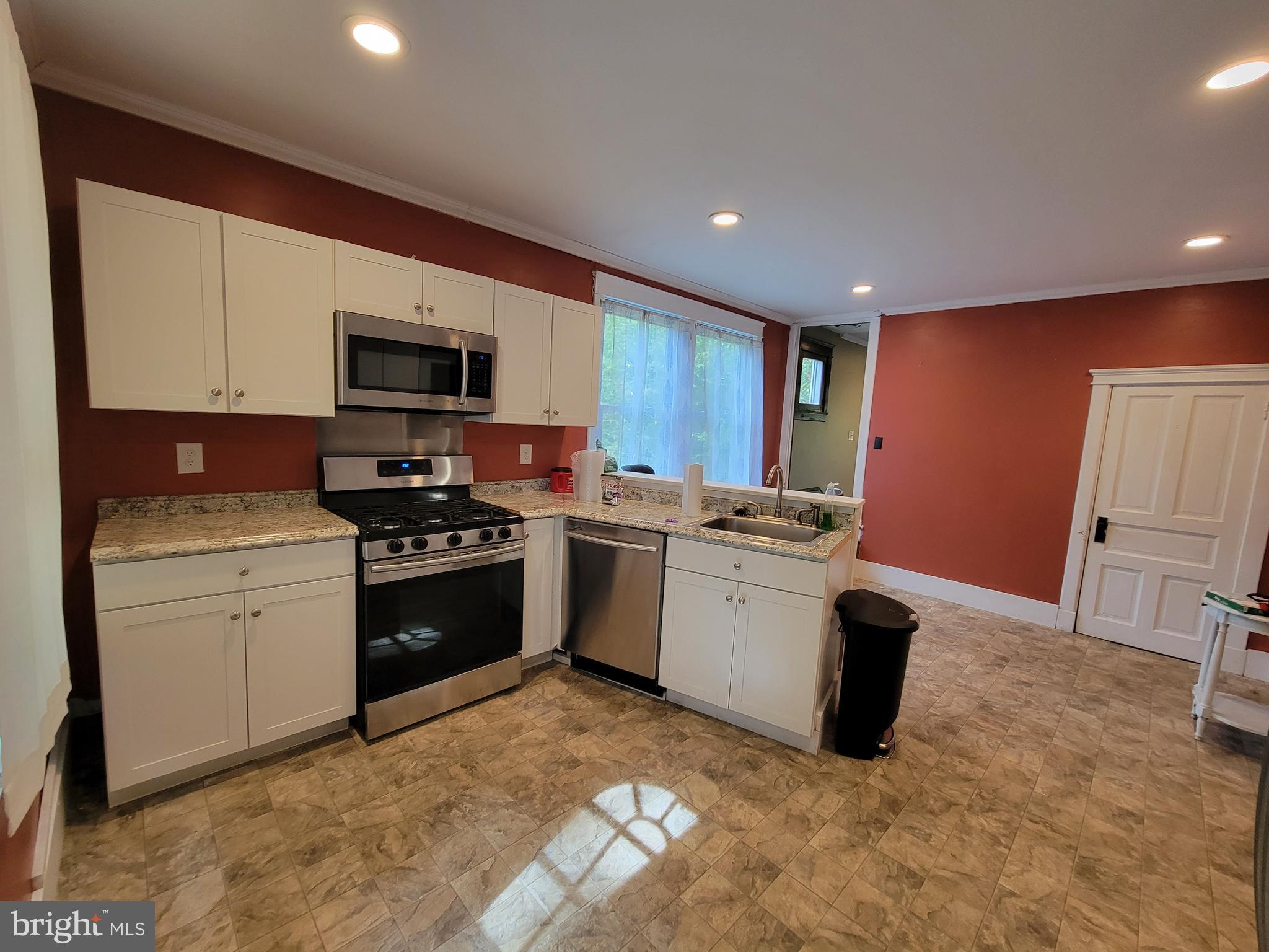 SAGINAW - Residential Lease