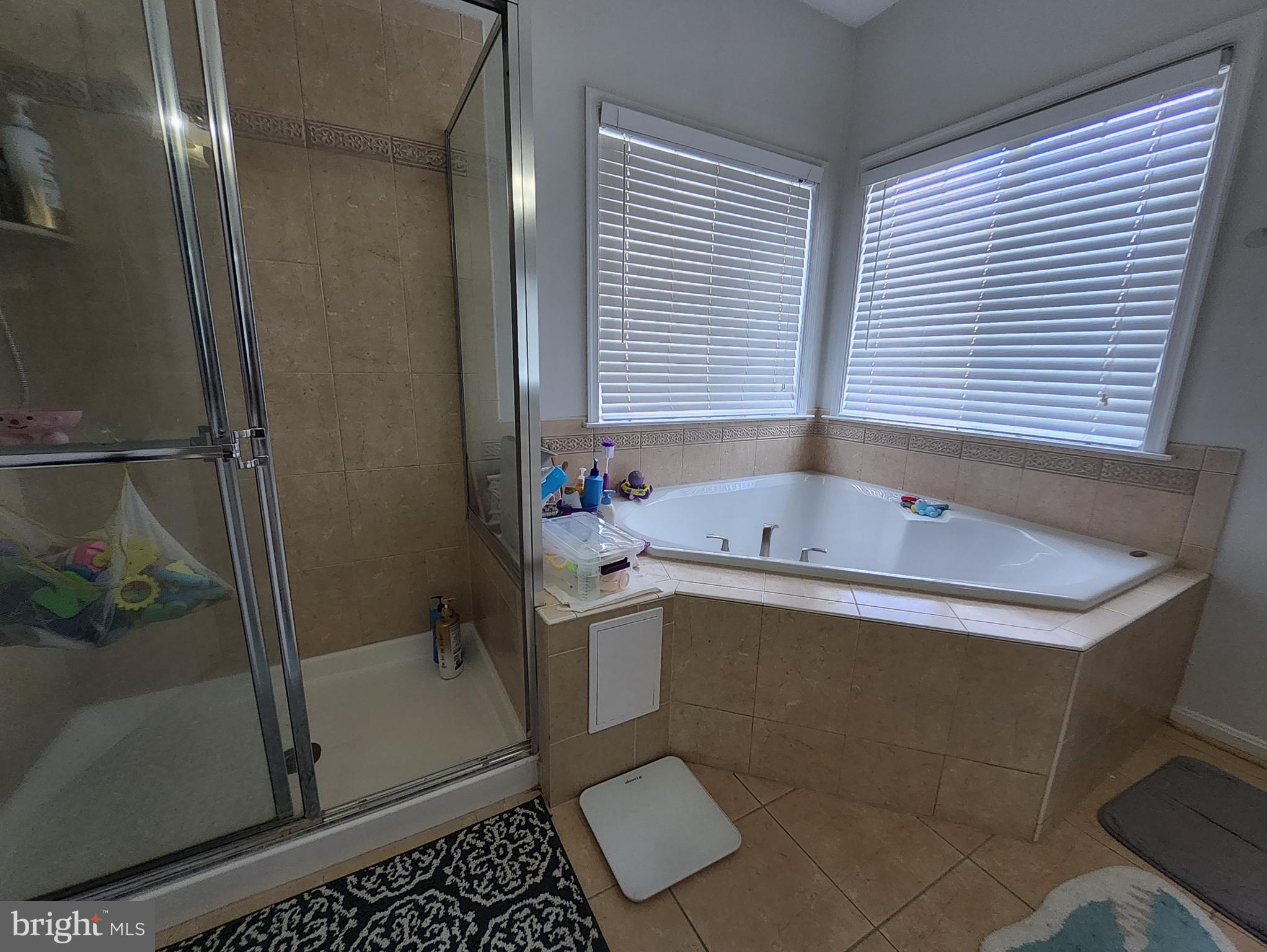 CEDAR BROOKE - Residential Lease