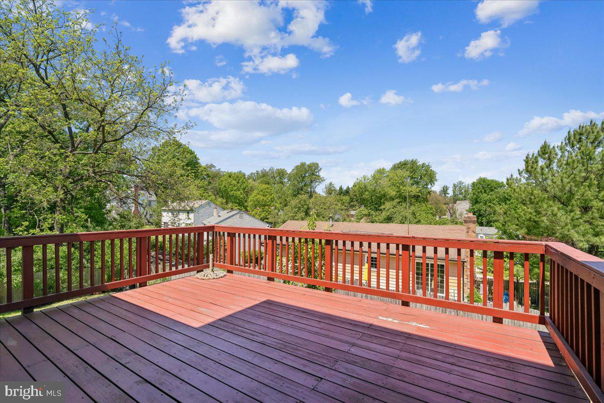 WHEATON OUTSIDE - Residential